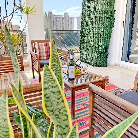2br Seaview Penthouse In Center Διαμέρισμα *